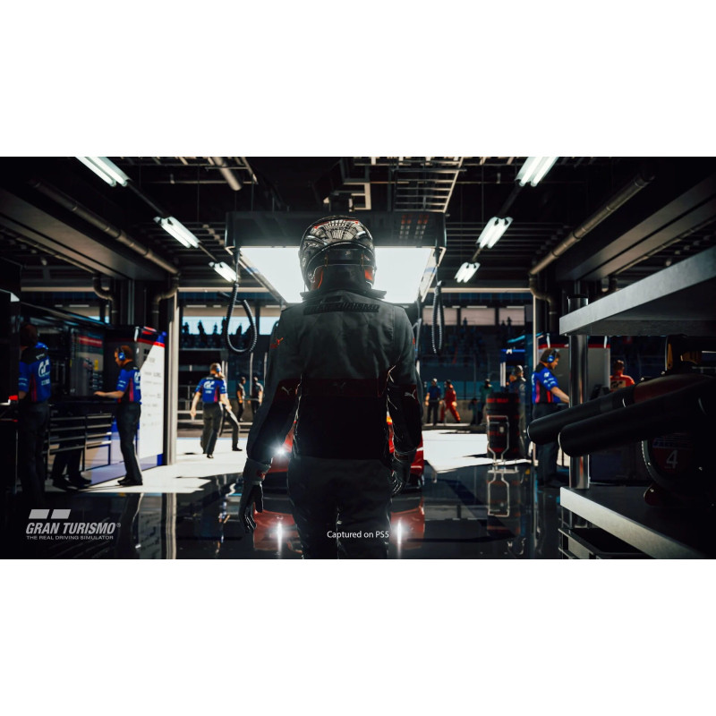 Captura de pantalla del gameplay de Gran Turismo 7 en PlayStation 4 mostrando una carrera emocionante