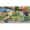 Captura de pantalla del gameplay de Mario Kart 8 Deluxe en Nintendo Switch mostrando una emocionante carrera.