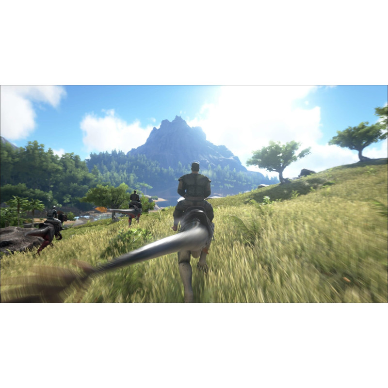 Captura de pantalla del gameplay de ARK: SURVIVAL EVOLVED en PlayStation 4 mostrando acción y dinosaurios.