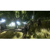 Captura de pantalla del gameplay de ARK: SURVIVAL EVOLVED para PlayStation 4 mostrando acción en el mundo prehistórico.
