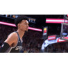 Captura de pantalla del gameplay de NBA 2K25 en Nintendo Switch mostrando acción en la cancha