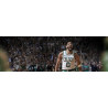 Captura de pantalla del gameplay de NBA 2K25 en Nintendo Switch mostrando acción en la cancha